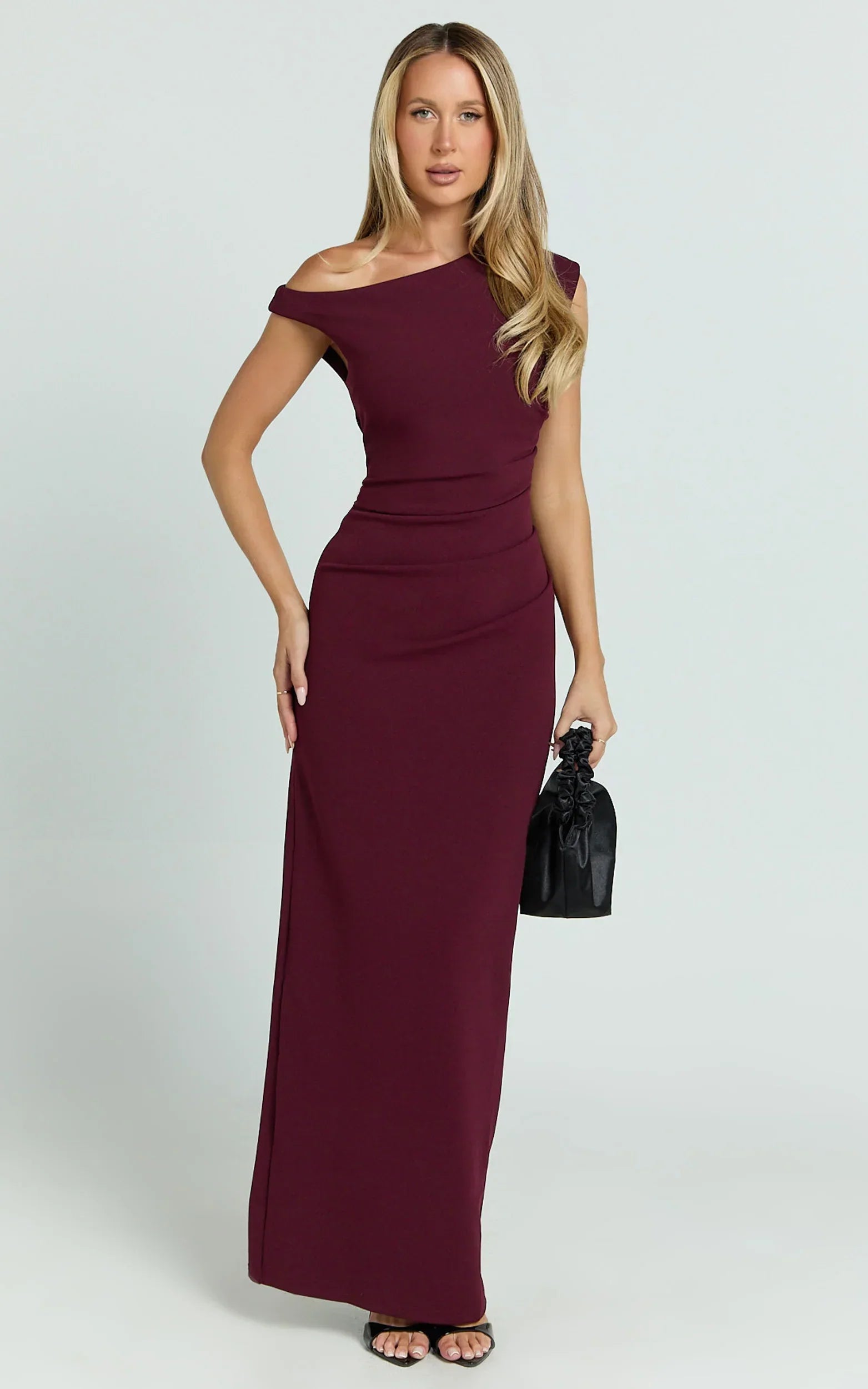 Genie Maxi Dress Off The Shoulder Dress in Wine
