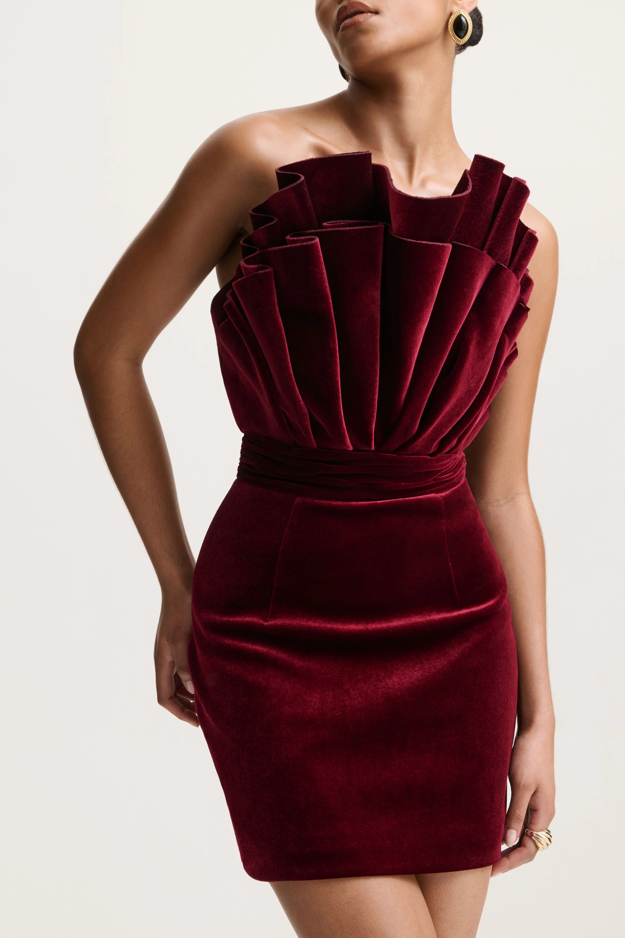 Polly | Burgundy Velvet Ruffled Strapless Mini Dress