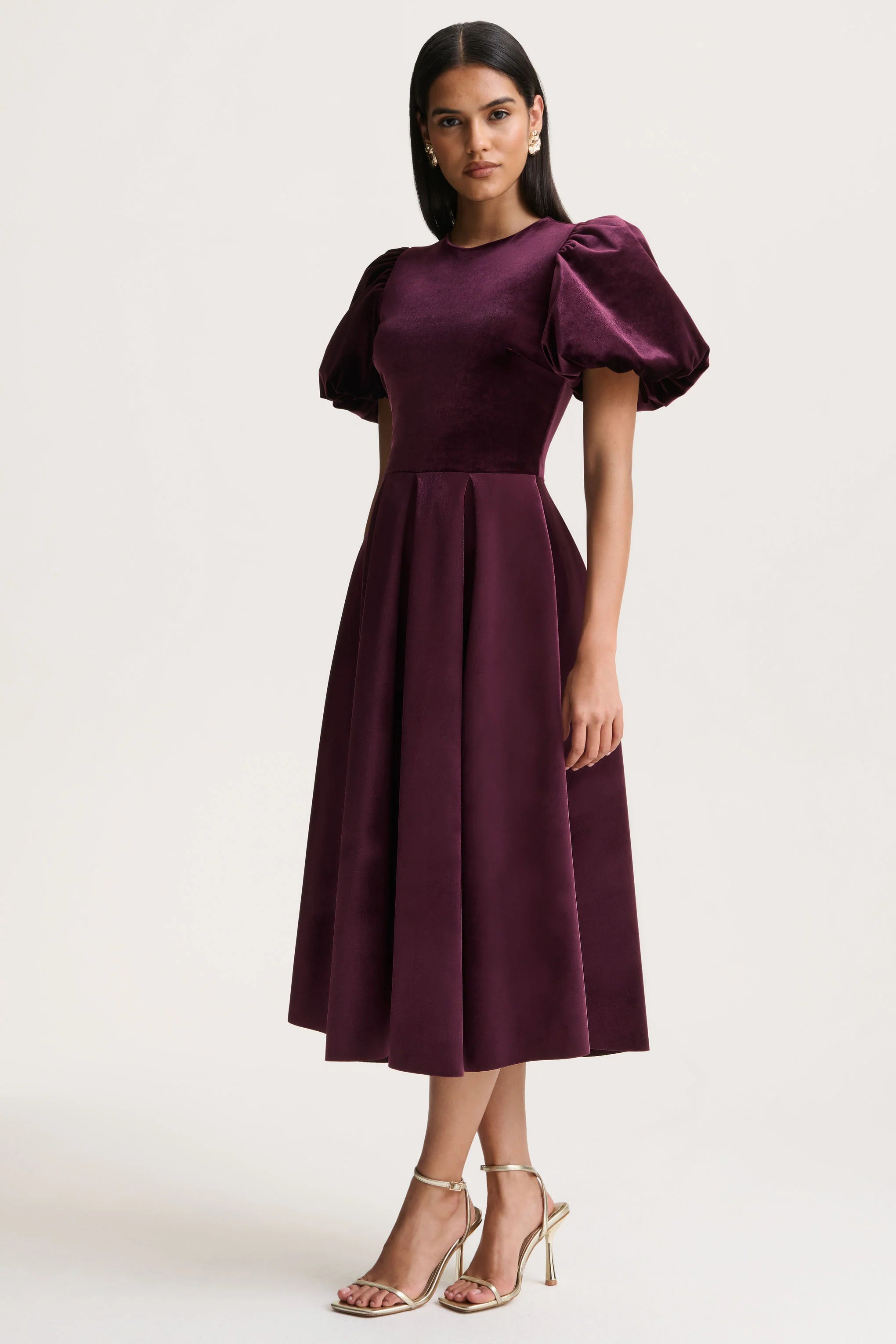 Seraphic | Burgundy Velvet Puff-Sleeve Midi Dress